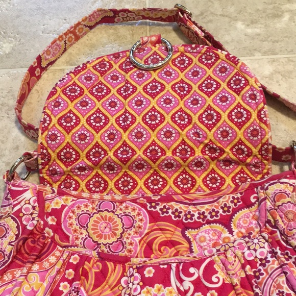 Vera Bradley Crossbody Bag - Picture 2 of 11